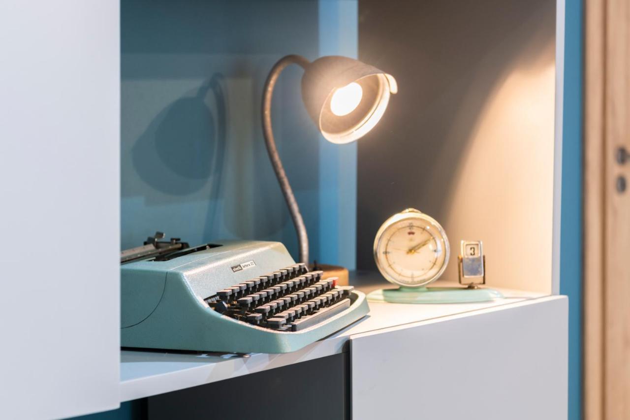 248 Boutique Studios, スリーマ エクステリア 写真